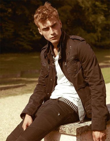 Balmain Homme y su catálogo para la Primavera-Verano 2011