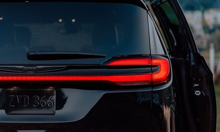 Chrysler Pacifica 2020 Awd Launch Edition 5