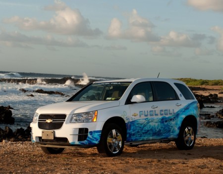 Bob Lutz ataca ahora al coche hidrógeno y ensalza las ventajas de la movilidad eléctrica