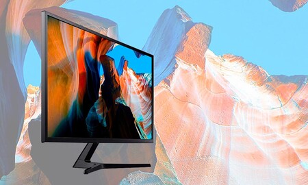 En las ofertas de primavera de Amazon te puedes equipar con un monitor 4K de 32 pulagdas como el Samsung U32J592UQU a precio mínimo, por sólo 279 euros
