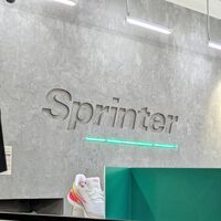 Sprinter rebaja las sandalias Skechers fáciles de calzar y con amortiguación que más vamos a llevar a diario