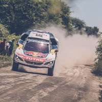 Sébastien Loeb no defrauda. Victoria y liderato en la segunda etapa del Dakar 2017