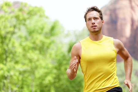 Riesgo de contagio en running y ciclismo: la distancia de seguridad cuando podamos salir a entrenar tendrá que ser mucho mayor