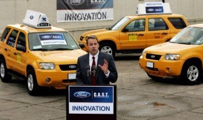 Taxis Ford híbridos en Nueva York