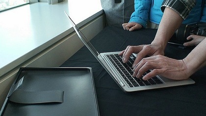 Primeras fotos de un MacBook Air y su embalaje "al estilo Apple"