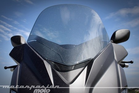 Yamaha X-MAX 400