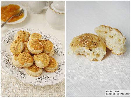 Mini scones con cobertura de parmesano y sésamo. Receta con thermomix
