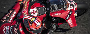 Nicolò Bulega recupera la senda de la victoria en Estoril en otro triplete de Ducati que deja sin podio a Miguel Oliveira 