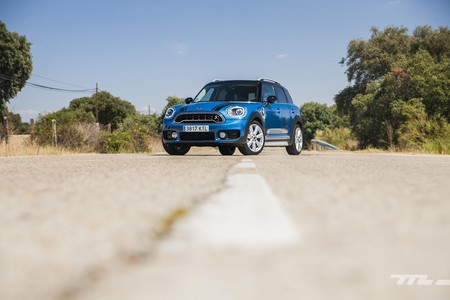 Mini Cooper S E Countryman 2019 012