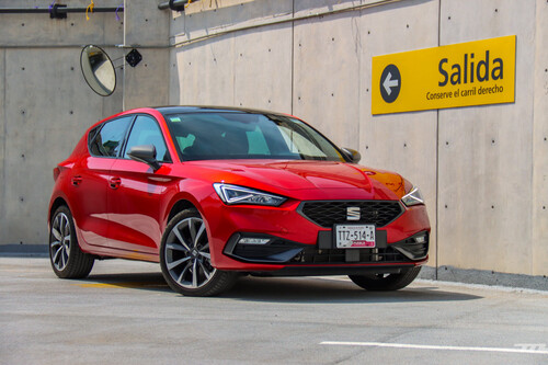 SEAT León 2021, a prueba: Una evolución de conectividad y madurez sin olvidar sus bases de atrevimiento