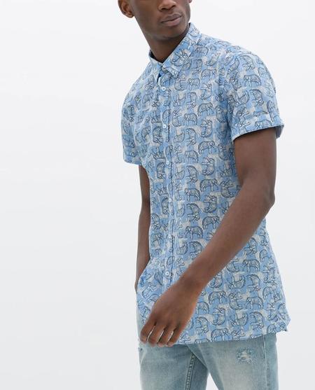 Nunca se tienen suficientes camisas: 7 más por las rebajas