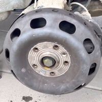 Audi creó en los 80 unos frenos revolucionarios y tremendamente eficaces. Fracasaron por su peso y porque parecían tapacubos