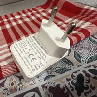 Tu cargador está lleno de símbolos misteriosos: saber qué significan puede evitarte un disgusto