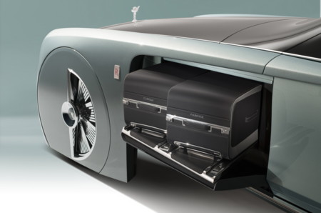 103 Ex O Rolls Royce Vision Next 100 12