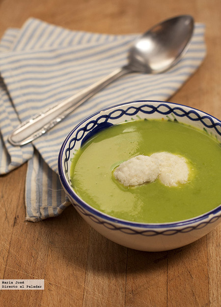 Receta de crema de guisantes con quenelle de brandada de bacalao