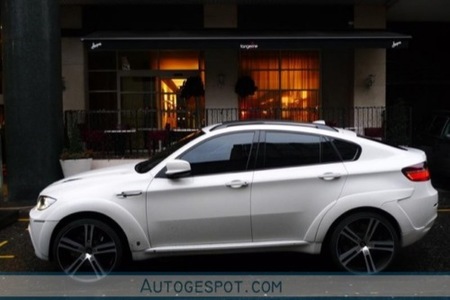 BMW X6 M por Rensson