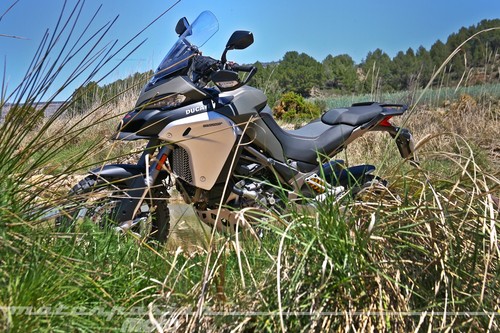 Descubrimos la novísima Ducati Multistrada 1200 Enduro, donde Ducati y offroad se dan la mano