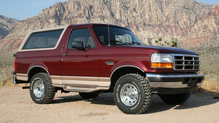 Familia Ford Bronco 5