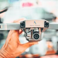 Todo lo que usa la Agencia Tributaria para saber si vives en España aunque lo niegues: desde el consumo eléctrico hasta Instagram 