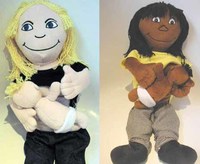 Muñecas que amamantan a sus bebés
