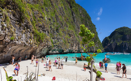 1200px Playa Maya Ko Phi Phi Tailandia 2013 08 19 Dd 18