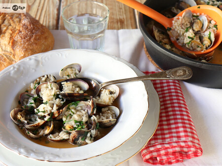 Arroz con almejas, receta fácil para disfrutar cucharada a cucharada