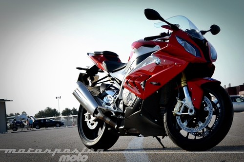 BMW S 1000 RR, prueba (características y curiosiades)