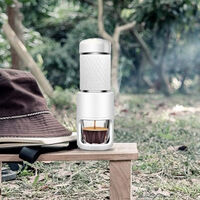 Para las vacaciones, esta cafetera espresso portátil está muy rebajada: disfruta de una buena taza de café estés donde estés 