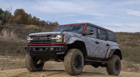 Ford Bronco Raptor se deja ver una vez más en nuevas imágenes