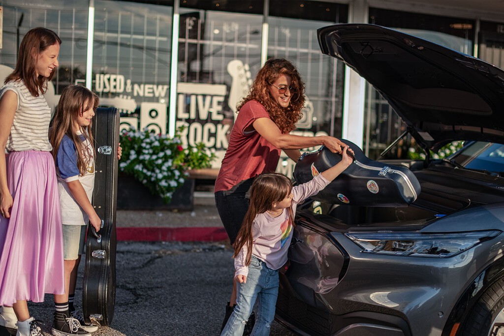 Ford admite algo que nunca hubiéramos imaginado: los motores ya no importan y dejará que otros los fabriquen . Noticias en tiempo real