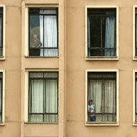 Ya es oficial en el BOE: los propietarios de vivienda que no avisen a sus inquilinos con 6 meses de antelación de que no renovarán el alquiler tendrán que mantenerlo 5 años más 