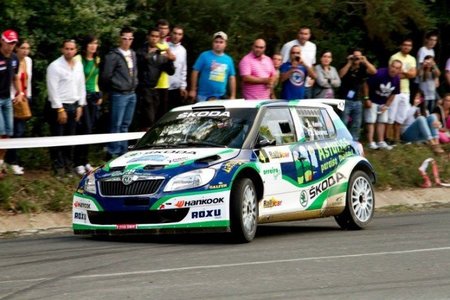 Alberto Hevia vuelve de vacaciones con una victoria en Ferrol
