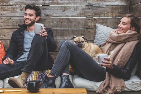 La idea de que las parejas deben comunicarse y resolver sus problemas es un mito