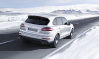 Porsche Cayenne Turbo S 2015