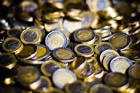 La mitad de los españoles menores de 55 años no tienen ahorros