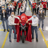 La Ducati Multistrada V4 será la primera moto del mundo con radar delantero y trasero de ayuda a la conducción
