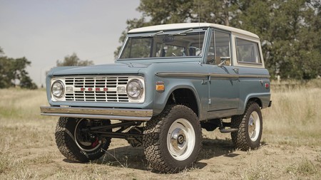 Objeto de deseo: así es el precioso "Old School" Ford Bronco del especialista ICON 4x4