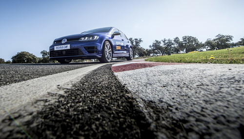 Escuela R de Volkswagen: aprende a pilotar en circuito, por un precio de derribo