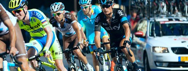 Prohibidas las grupetas de ciclistas: esta es la multa que establece la DGT