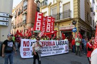La CEOE plantea regular el derecho a huelga
