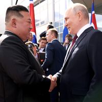 Rusia se está empezando a quedar sin las armas que heredó de la URSS. Así que está tirando de las de Corea del Norte 