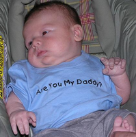 Camisetas para bebés con mensajes burlones