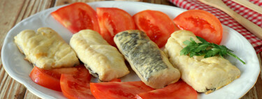Merluza rebozada en freidora de aire, la receta más sencilla para una cena ligera y saludable