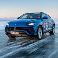 Lamborghini Urus se va a los extremos, impone récord de velocidad sobre un lago congelado en Rusia