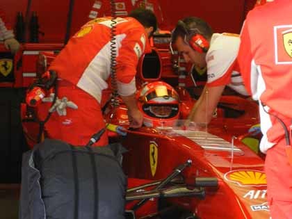Schumacher centra la atención en Barcelona