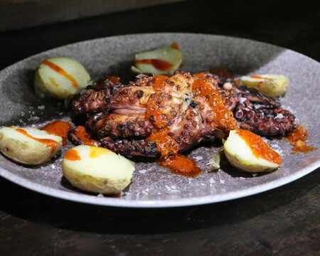 Pulpo A La Brasa