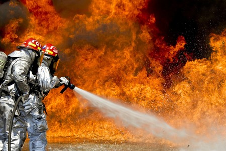 ¿Te preocupa la seguridad del hogar? Puedes mejorarla con estos cinco detectores de humo conectados