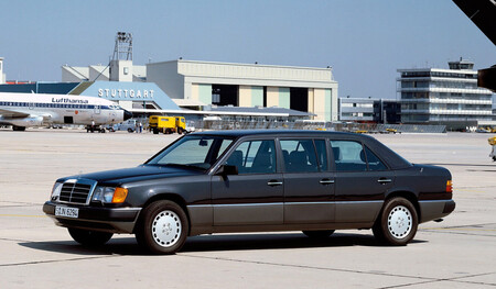 Mercedes V124 3