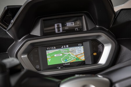 Yamaha Xmax 300 Tech Max 2023 016