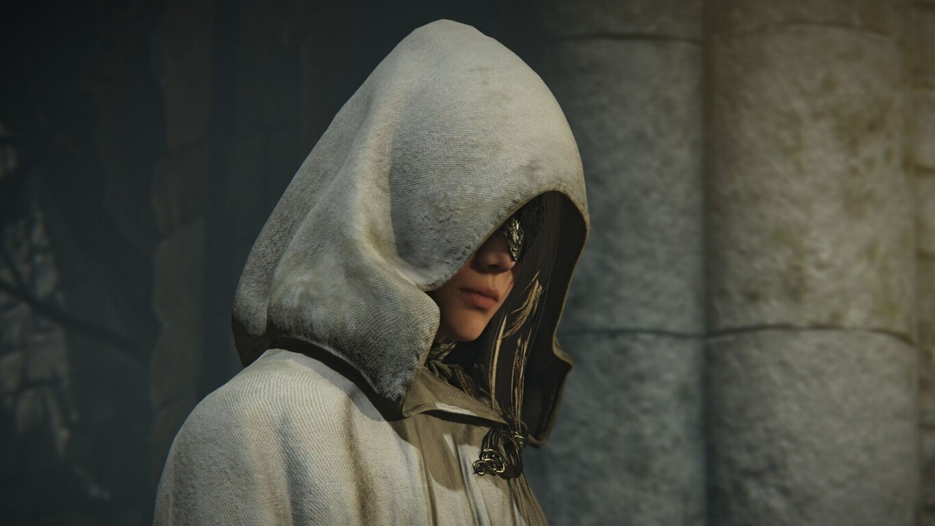 Fareeha bakir nude onlyfans met Karin on her first day not